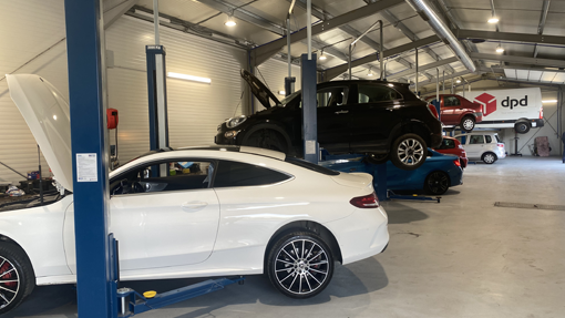 Auto Servis VW Golf 7 1.6 TDI 90ks Cena Auto Servis VW Golf 7 1.6 TDI 90ks Cena